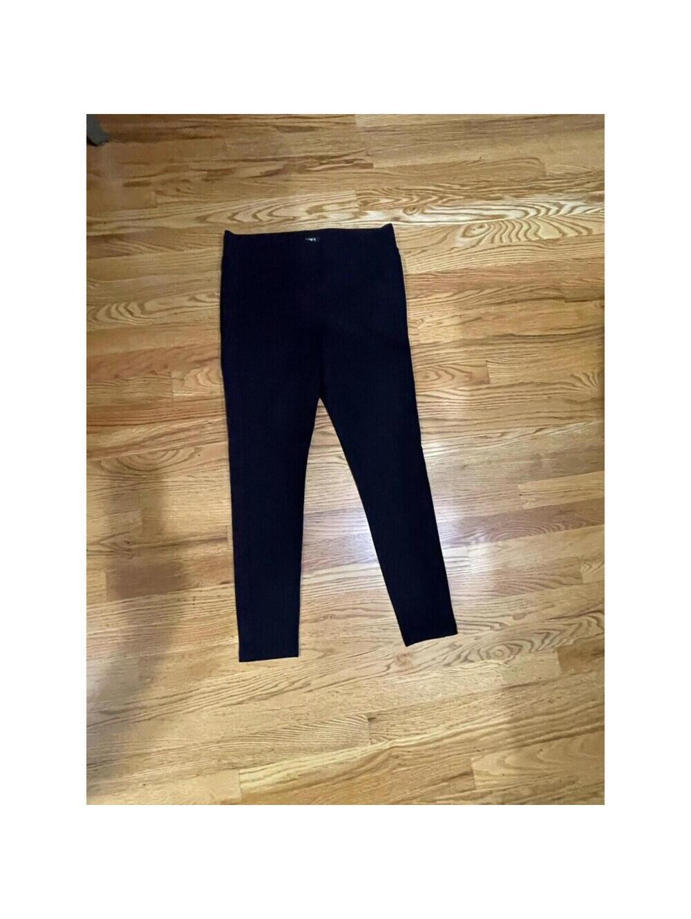 NWT Women’s LOFT Black Right Pants Medium Stretch Ankle